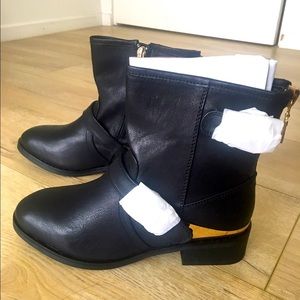 New Womens Short Bootie Zip Back Size 6